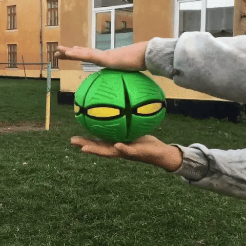 šø UFO Magic Ball⢠Portable Flying Saucer Toy ā 50% OFF + FREE Shipping Today Only